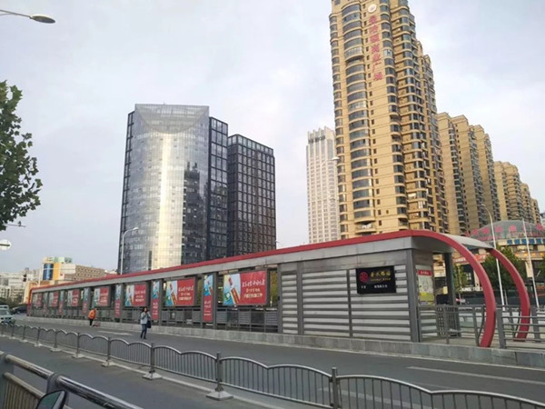 郑州BRT公交车站台广告 郑州BRT公交车站台广告