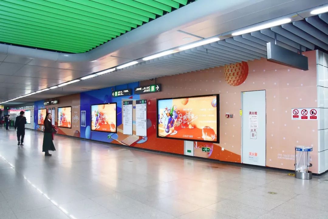 12月深圳地铁广告精彩案例