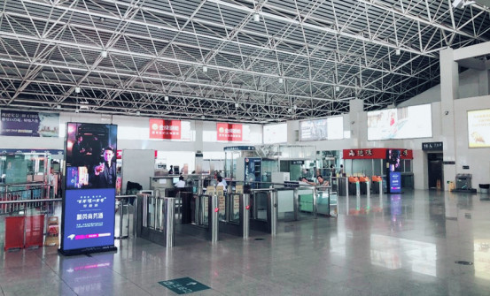 广东江门东高铁站广告价格