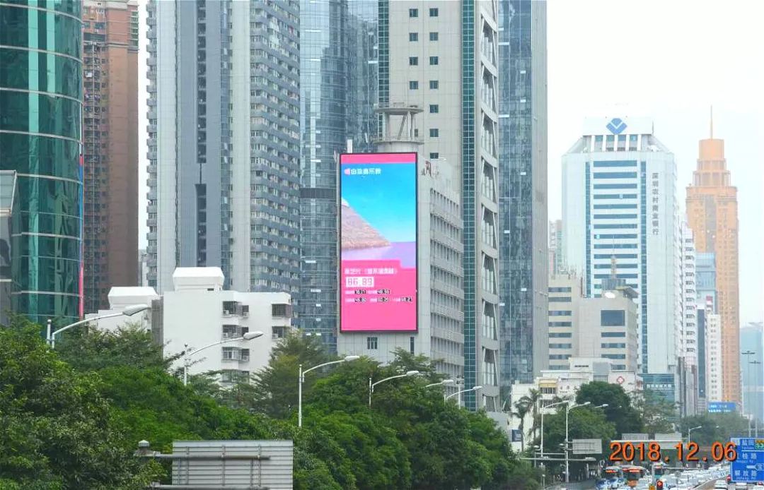 腾讯音乐深圳深南大道万象城LED屏广告