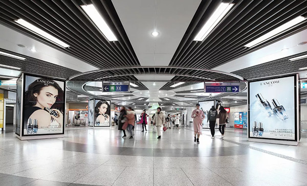 美妆南京地铁广告