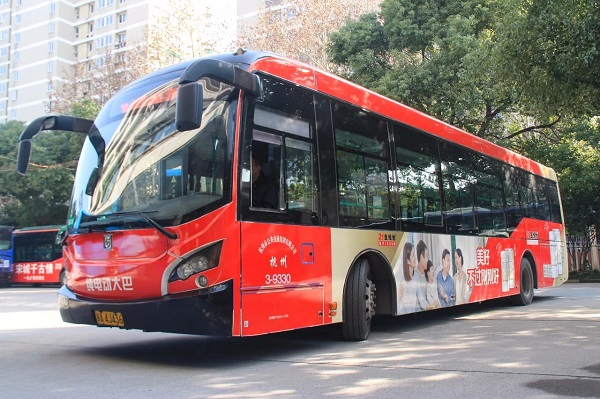 公交车广告和地铁广告联合投放,让广告投放更有成效!