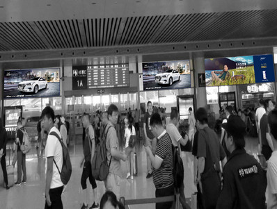徐州高铁东站一楼候车大厅灯箱广告案例图