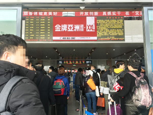 河南开封北高铁站LED广告价格