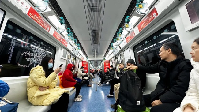 北京地铁列车广告案例装修家装行业案例图，北京地铁广告价格收费
