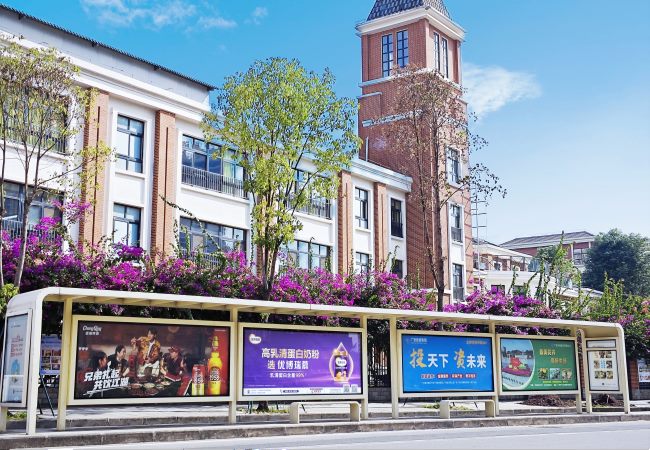 广安公交站台候车亭广告投放，广安巴士车站牌广告价格