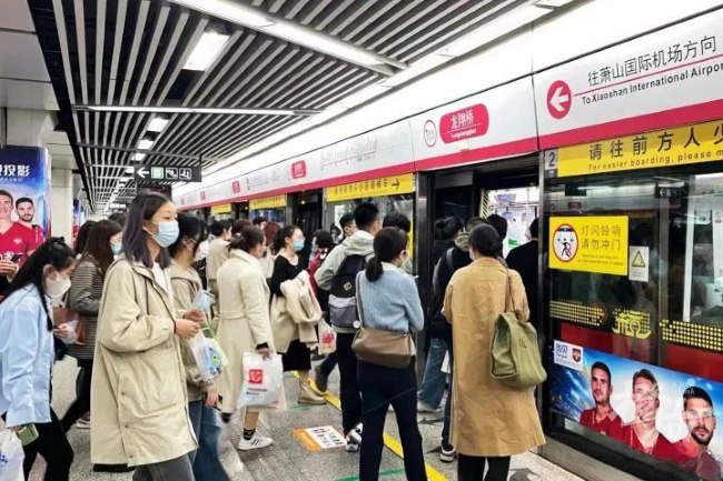 杭州地铁有哪些广告位？刊例价分别是多少？哪家广告公司负责发布广告？