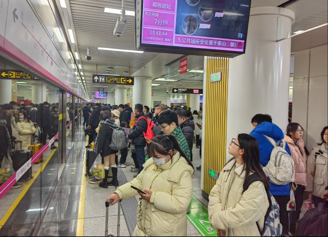 洛阳地铁列车播音导向广告价格，洛阳地铁车厢语音广告投放