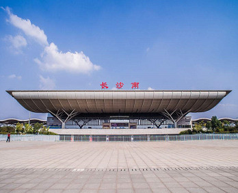 长沙高铁站广告-长沙南高铁站广告投放价格-长沙高铁广告公司
