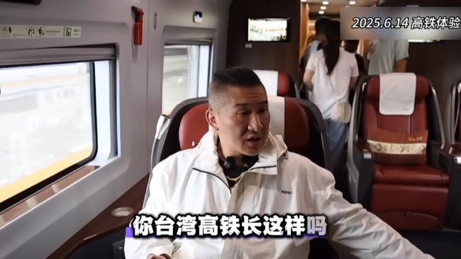 台湾网红“馆长”的大陆行以及他最近的网络直播对两岸统一有什么影响？