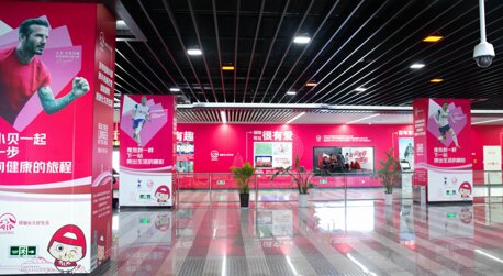 第一户外传媒-常州地铁主题站厅包柱广告