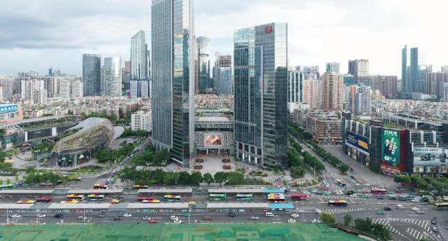 第一户外传媒-广州天河商圈LED大屏广告