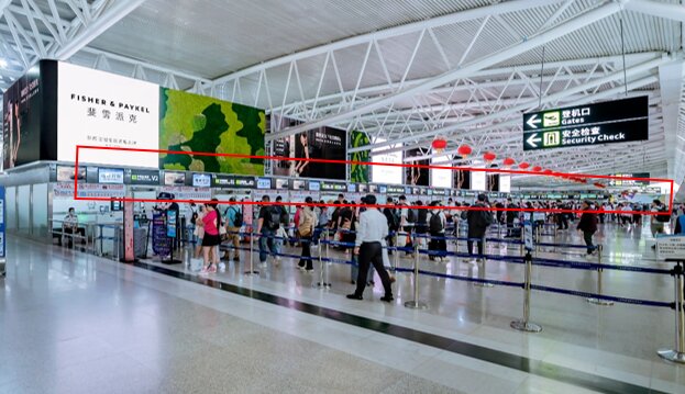 第一户外传媒-三亚凤凰机场T1国内出发安检区电视机