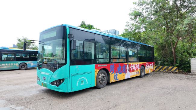 深圳M461路公交车身广告案例:环线锁定坂田跨境电商生态圈