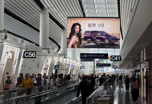 2025年全国机场客流排名：广东1.8亿人次断层领先，航空媒体的区域价值图谱